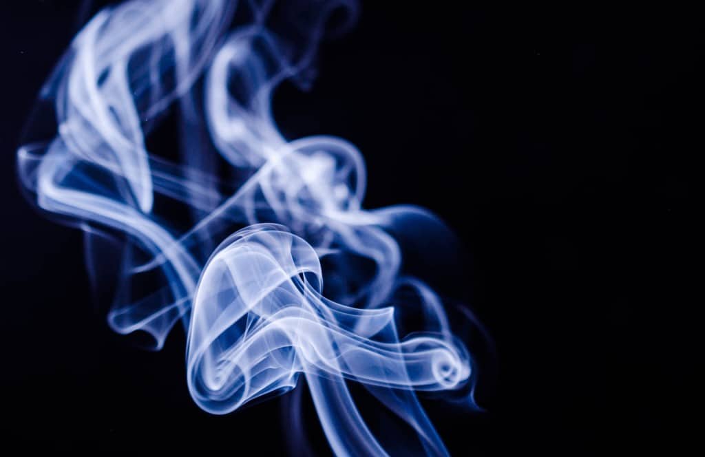 Smoking Causes Hair Greying